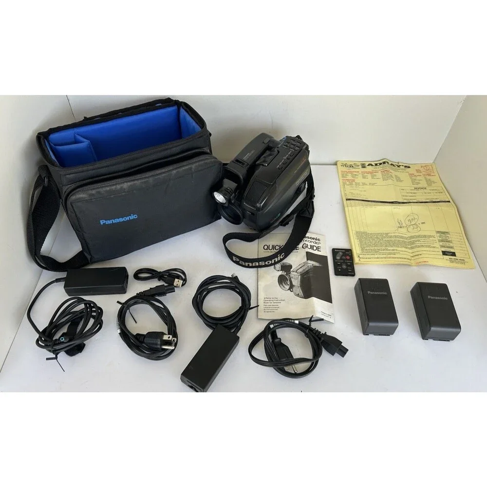 Panasonic PV-IQ403D VHS-C Camcorder Kit Case Charger Batteries Remote AS-IS Part